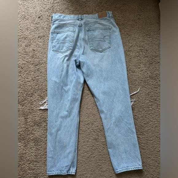 American Eagle Mom Jeans - Picture 6 of 7
